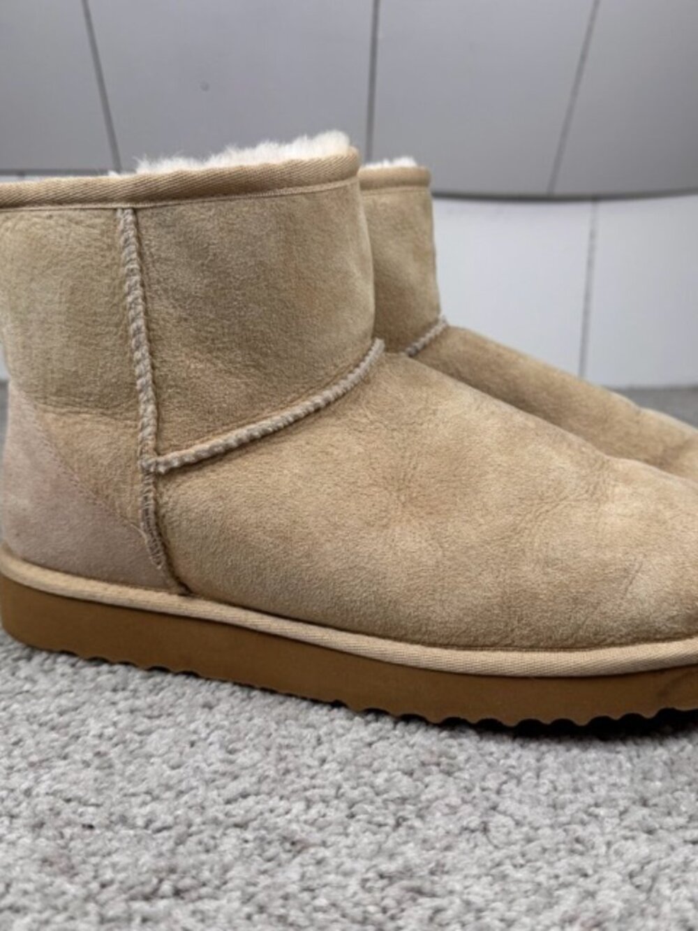 UGG Australia Classic Mini Boots Women's 10 Beige 5854 Sheepskin Lined Leather